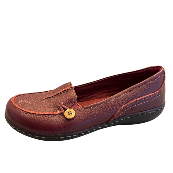 Clarks Shoes - Clarks Leather Burgundy Red Slip On Loafers Flats Size 8.5